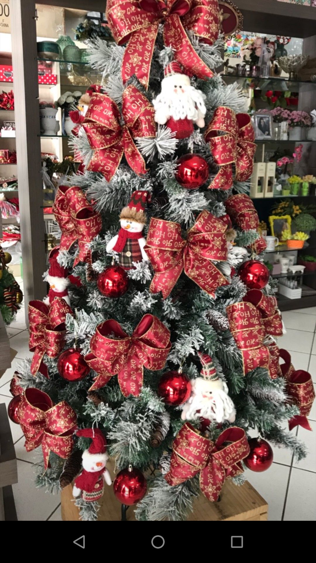 Árvore De Natal Luxo 150cm  Decorada Com Luzes 